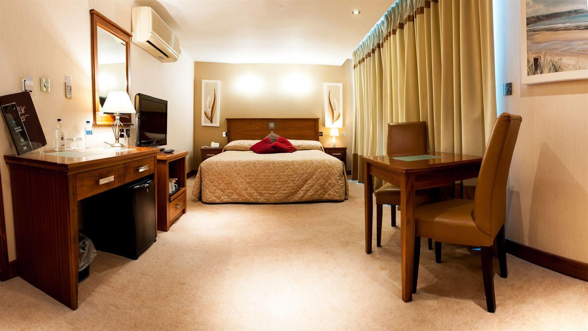 The Grand Hotel 3*